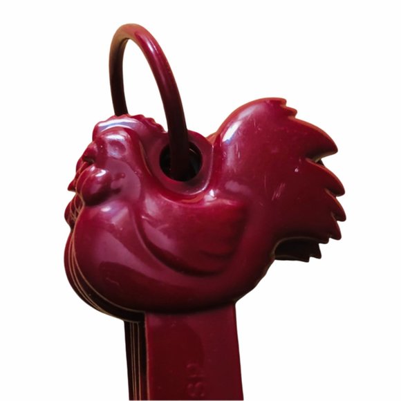 Set 5 Maroon Nesting Chicken Measuring Spoons - Picture 1 of 4